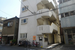 エクシード新屋敷